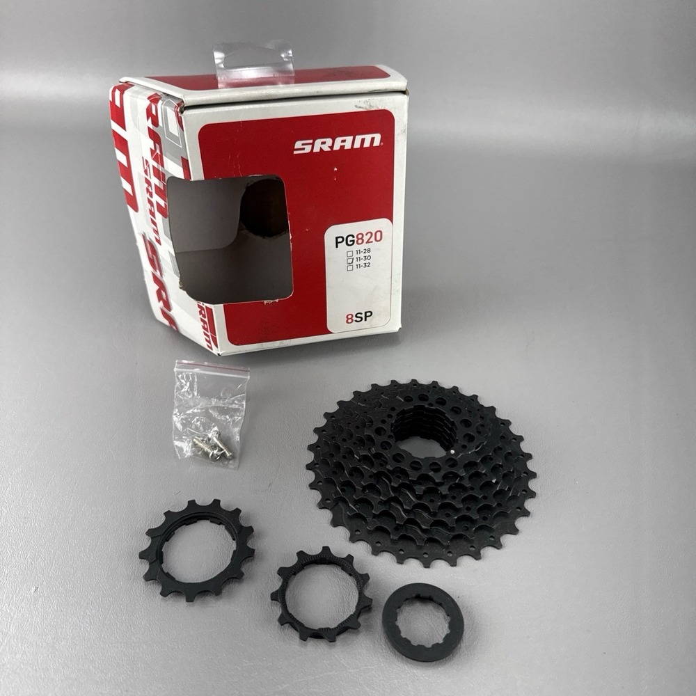 SRAM PG-820 8 Speed Cassette 11-30T Black‎ New